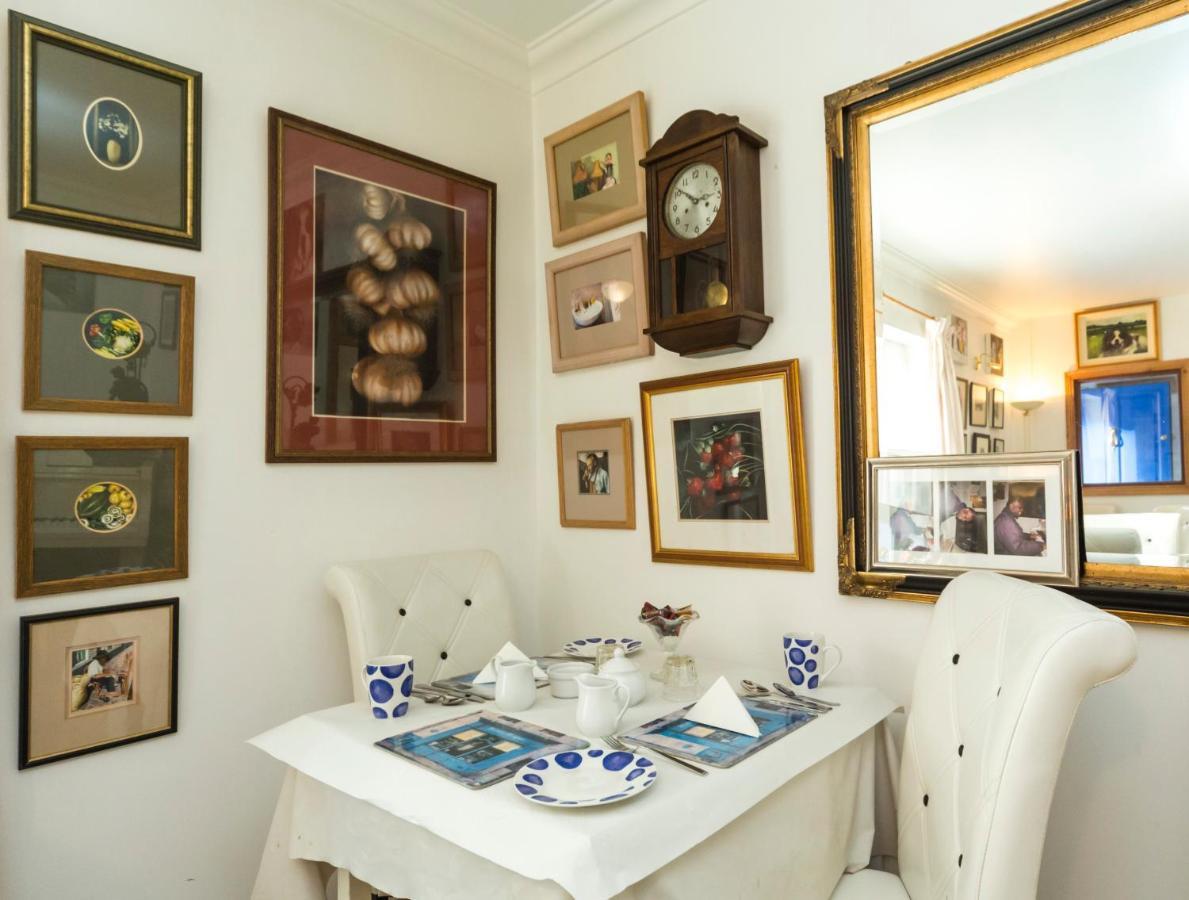 Bed & Breakfast The Gallery B&b, The Glen, ,county Cork *