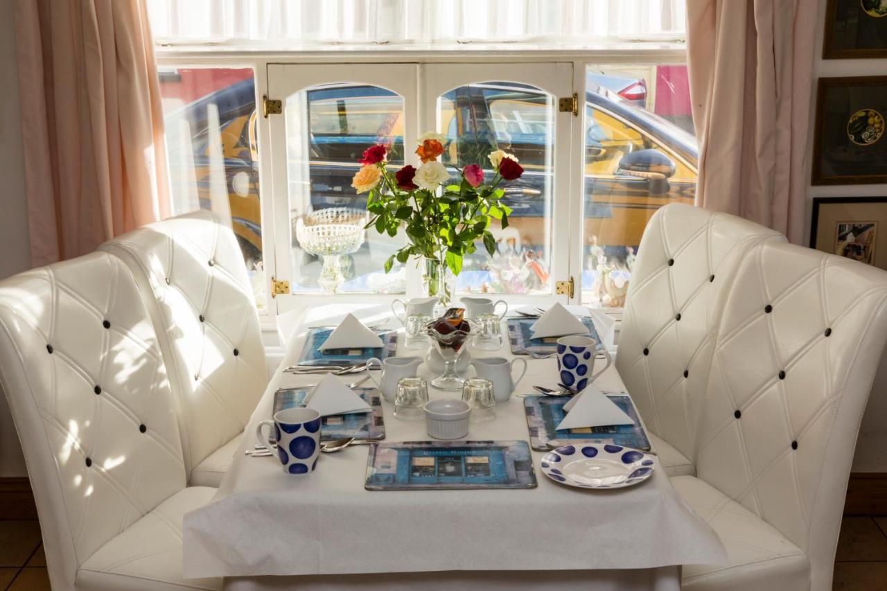 The Gallery B&b, The Glen, ,county Cork