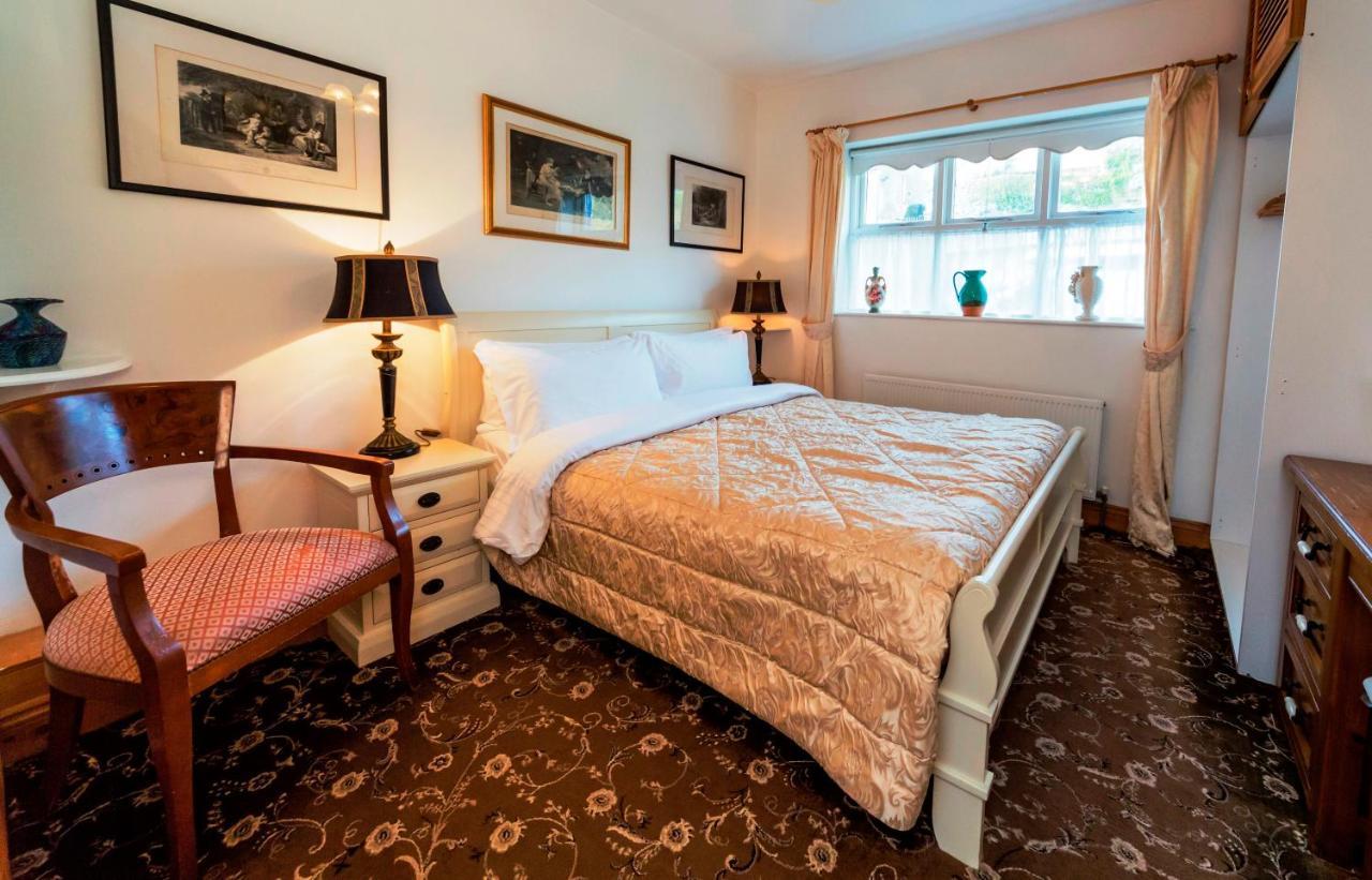 Bed & Breakfast The Gallery B&b, The Glen, ,county Cork Kinsale