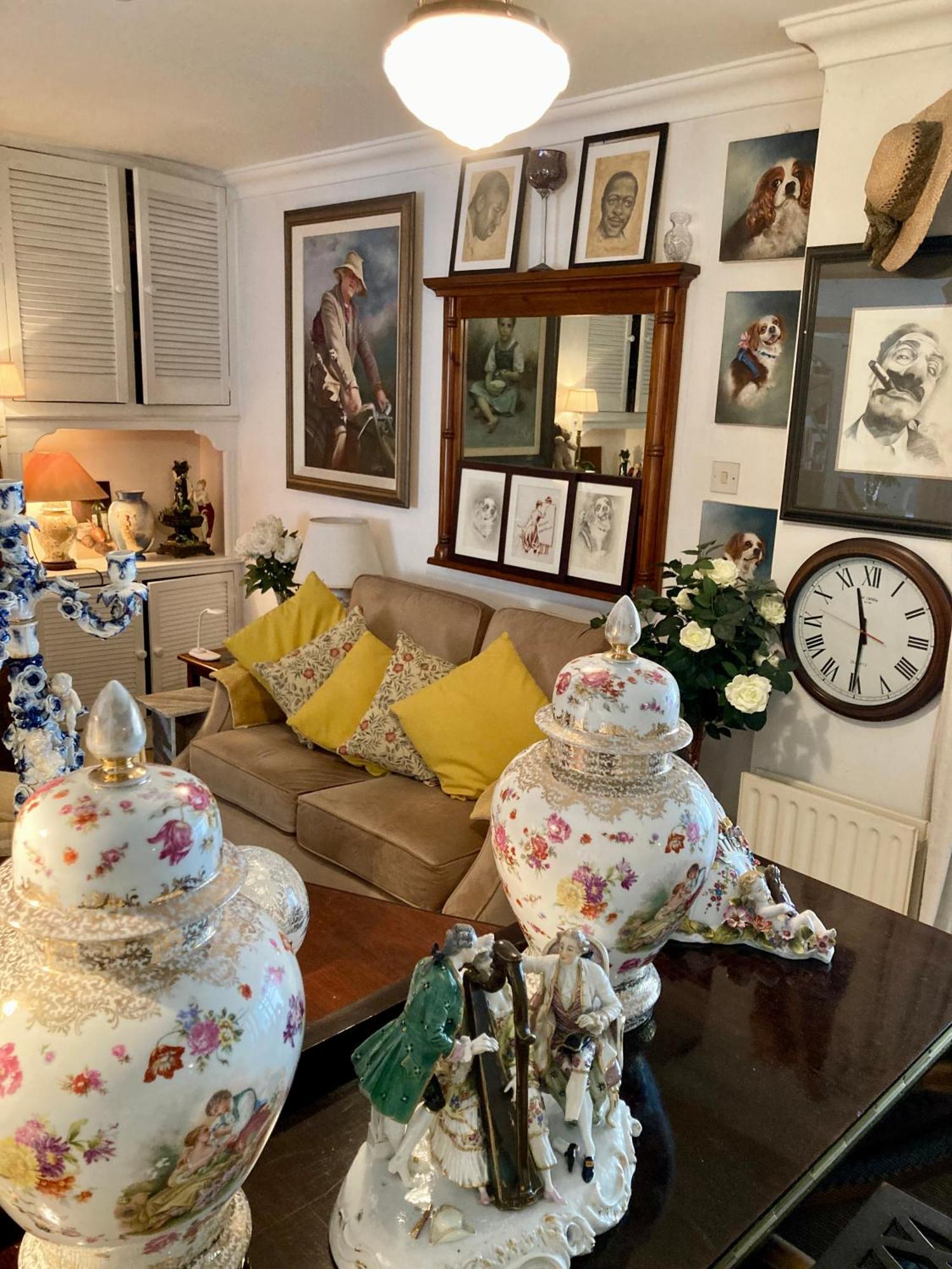 The Gallery B&b, The Glen, ,county Cork *