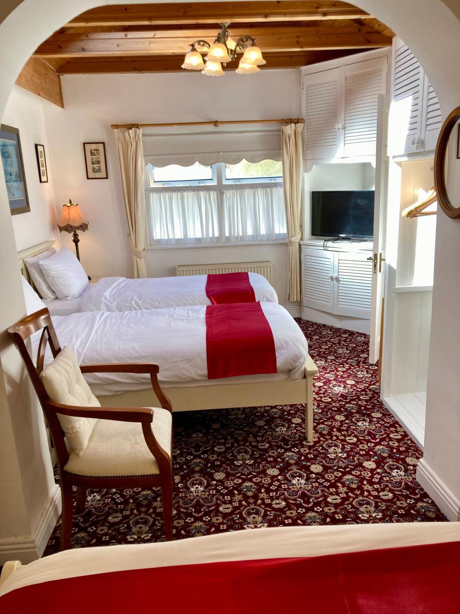 The Gallery B&b, The Glen, ,county Cork Bed & Breakfast *