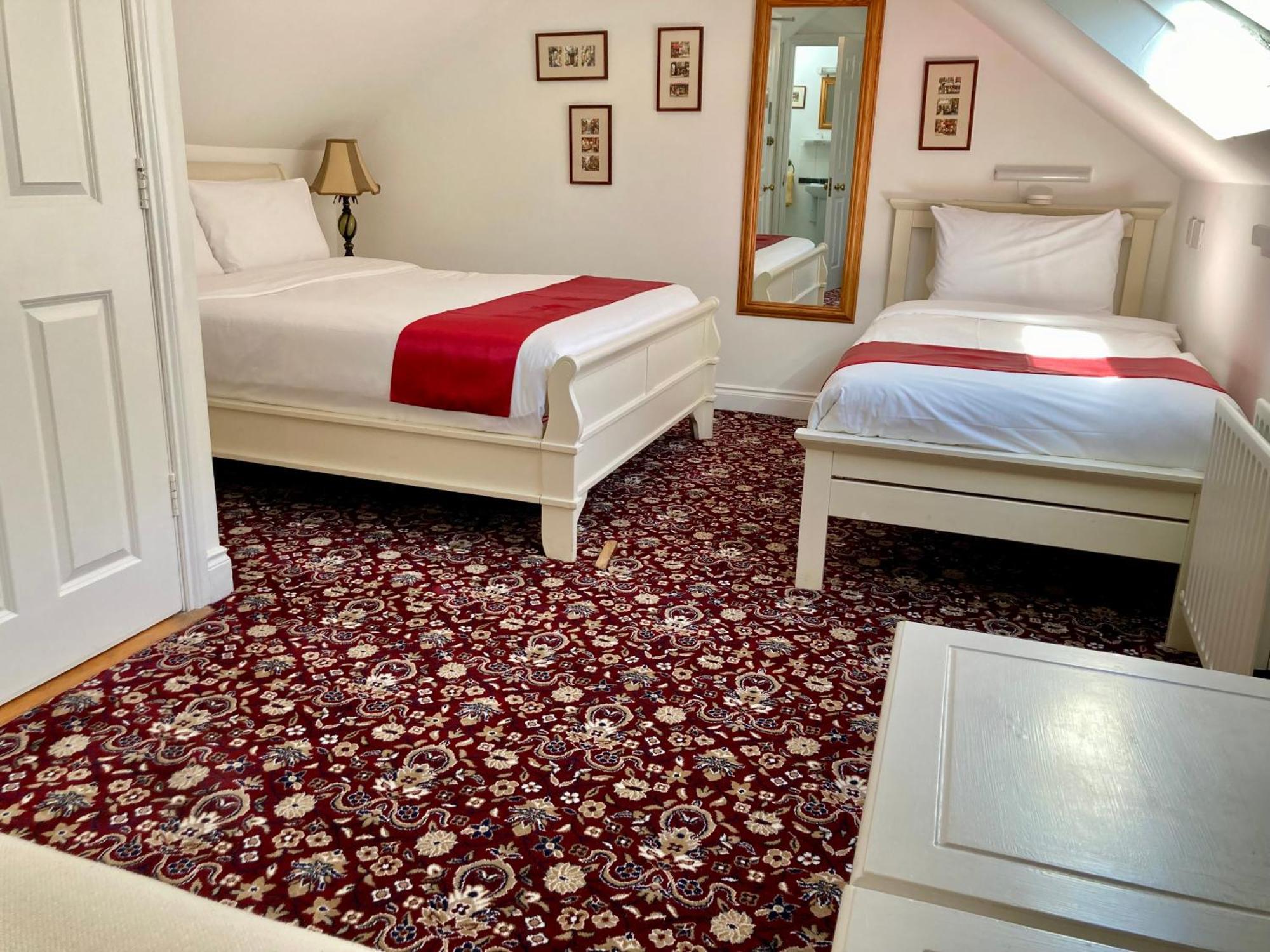 The Gallery B&b, The Glen, ,county Cork Bed & Breakfast Kinsale